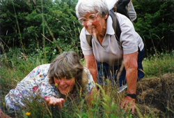 At a field meeting © CP